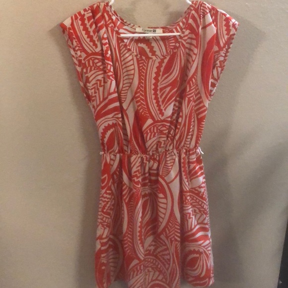 Cream & red print dress - Picture 1 of 1